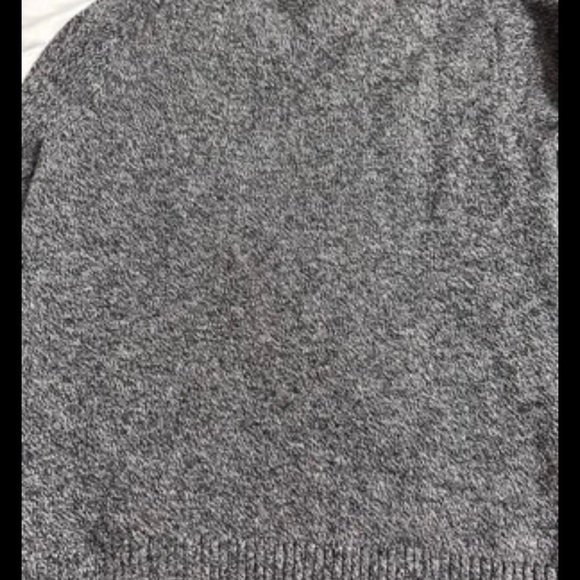 Sonoma Gray Crewneck Sweater with Ribbed Detailing - Picture 5 of 5
